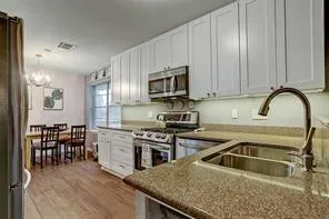 5130 Saxon Drive
