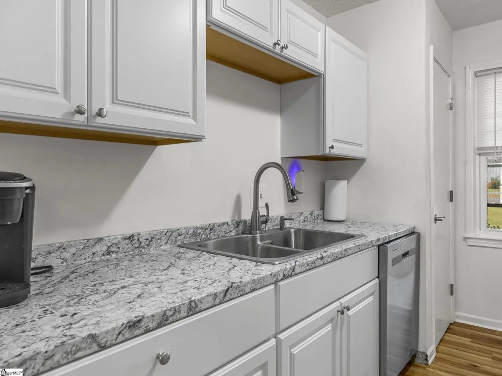 110 Coldspring Drive Spartanburg, SC 29301