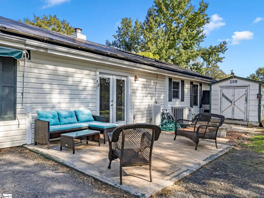 110 Coldspring Drive Spartanburg, SC 29301