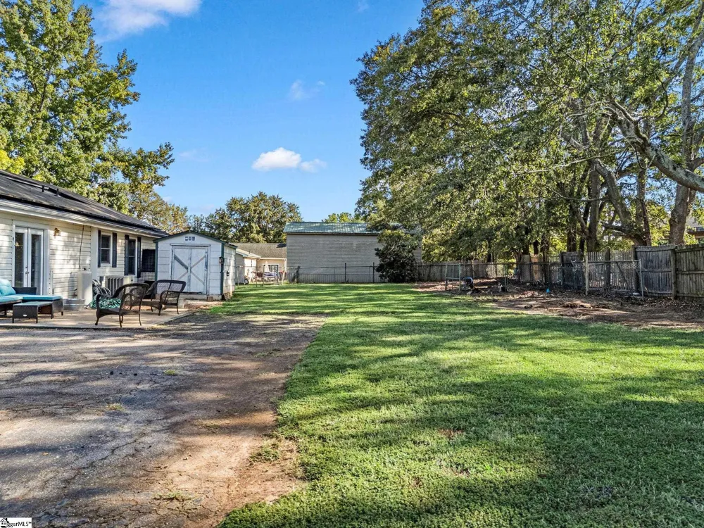 110 Coldspring Drive Spartanburg, SC 29301