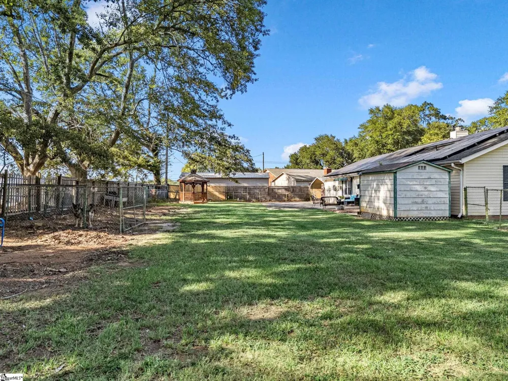 110 Coldspring Drive Spartanburg, SC 29301