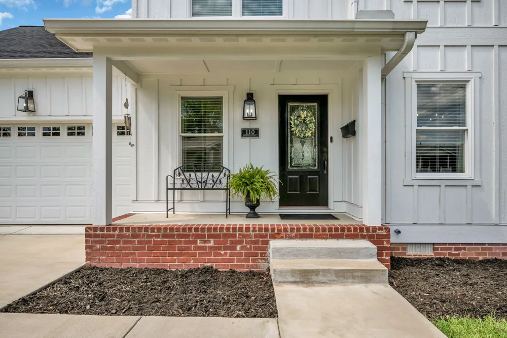 110 Helberg Street Dickson, TN 37055