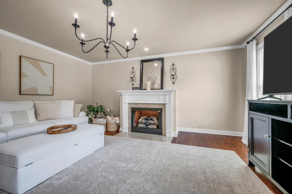 110 Helberg Street Dickson, TN 37055