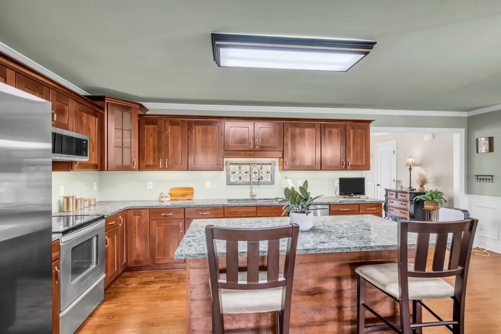 110 Helberg Street Dickson, TN 37055