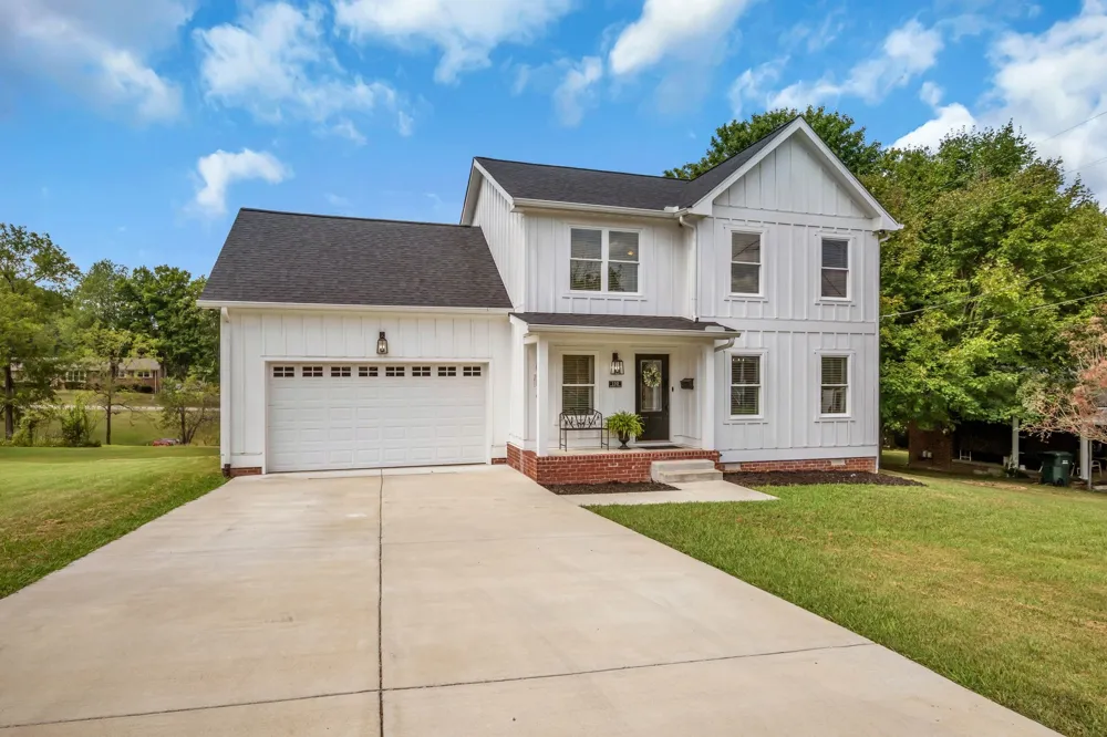 110 Helberg Street Dickson, TN 37055