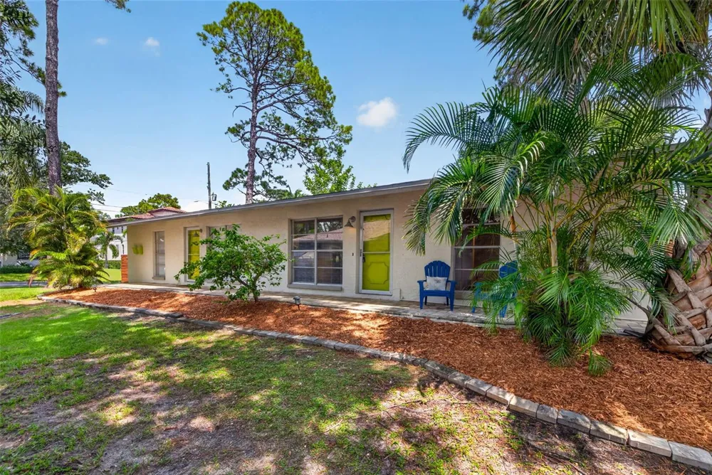 230 48TH AVENUE St Petersburg, FL 33703