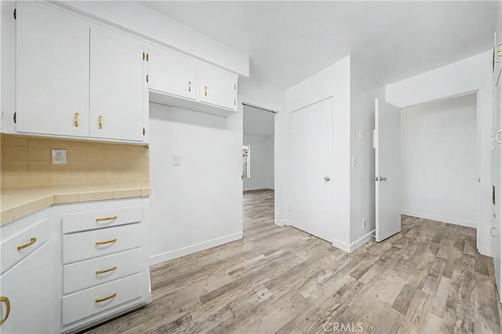 2521 S 6th Arcadia, CA 91006