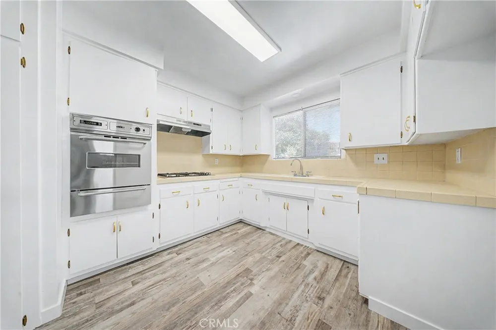 2521 S 6th Arcadia, CA 91006