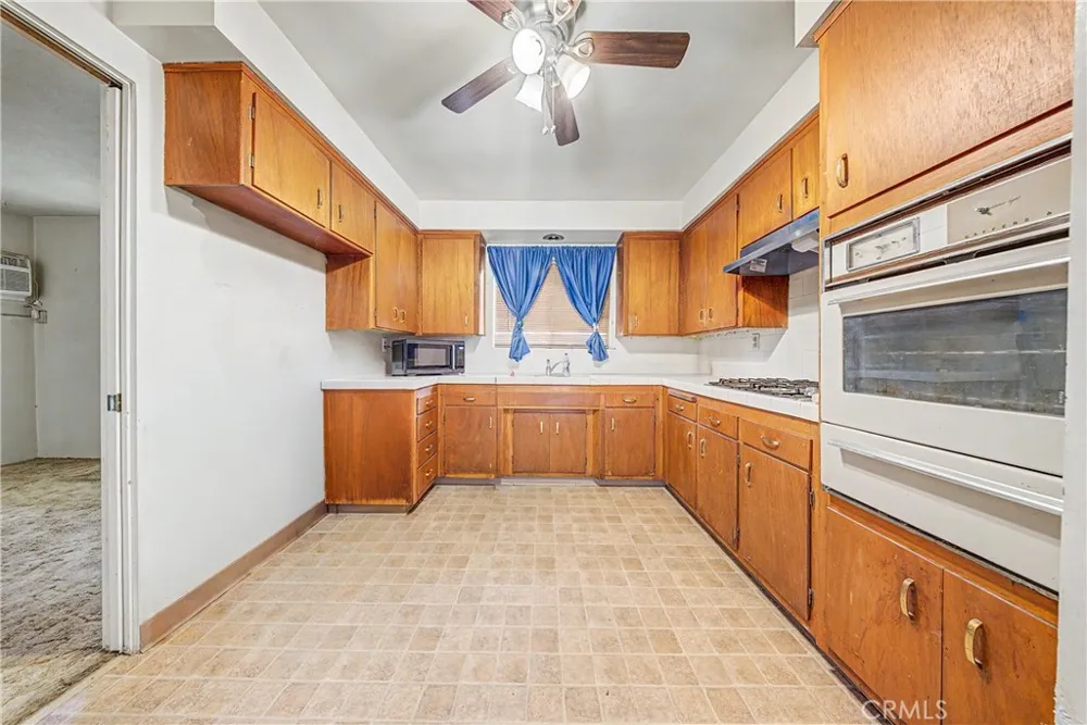 2521 S 6th Arcadia, CA 91006