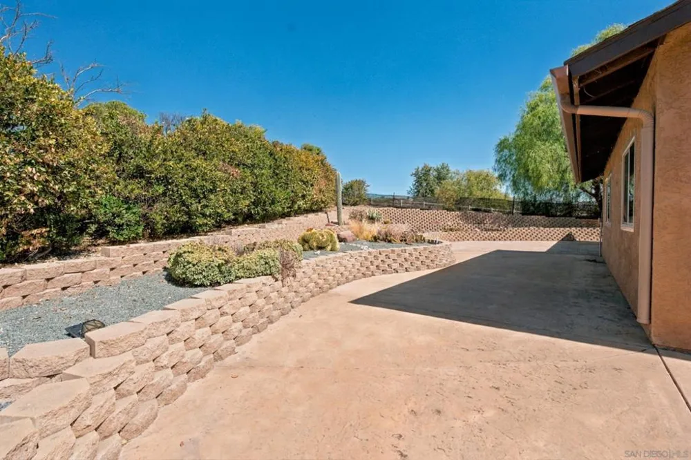 1029 Olive Ave. Ramona, CA 92065