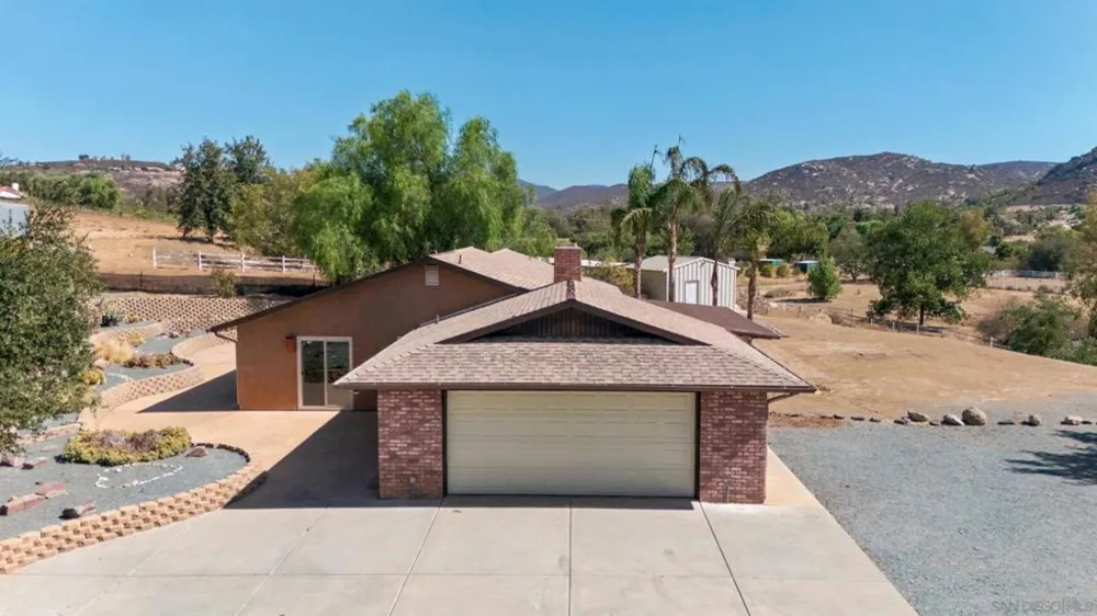 1029 Olive Ave. Ramona, CA 92065