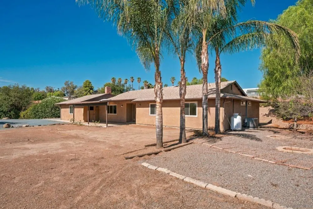 1029 Olive Ave. Ramona, CA 92065