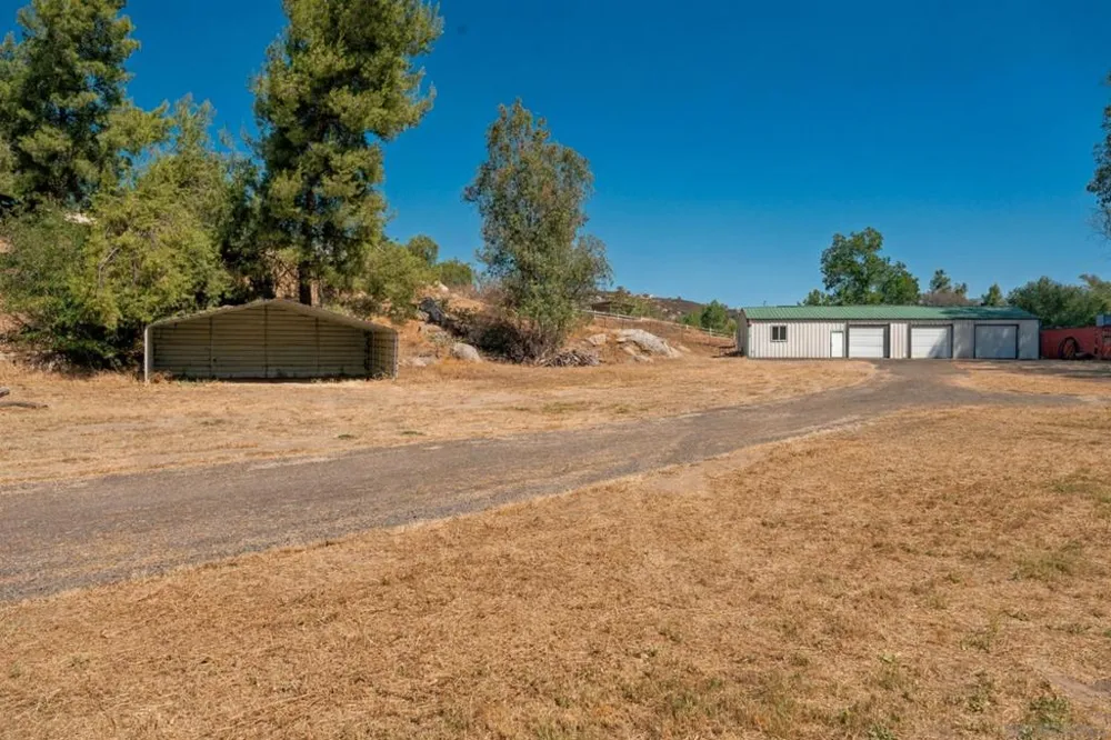1029 Olive Ave. Ramona, CA 92065