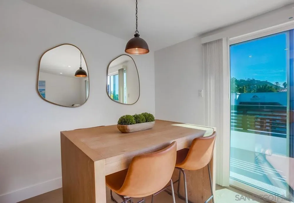 510 Nautilus #1, 2, 3, 4 and 5 La Jolla, CA 92037