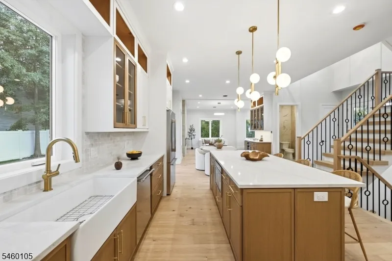 25 Claremont Ave Livingston, NJ 07039