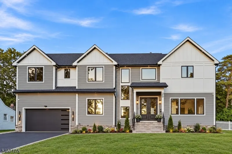 25 Claremont Ave Livingston, NJ 07039