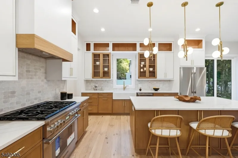 25 Claremont Ave Livingston, NJ 07039