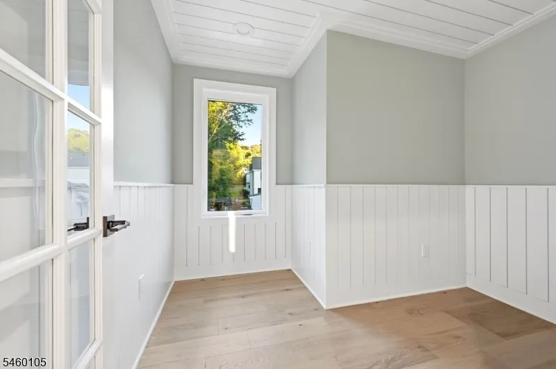 25 Claremont Ave Livingston, NJ 07039