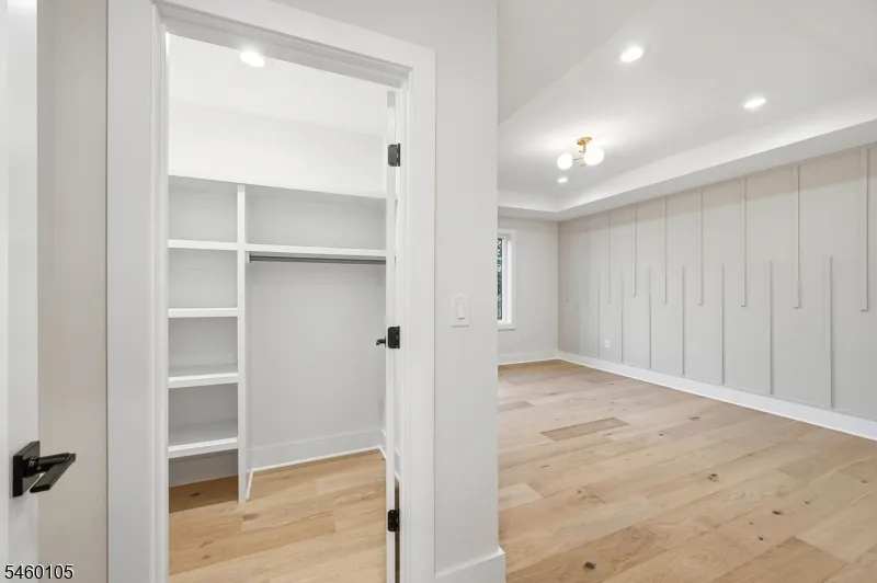 25 Claremont Ave Livingston, NJ 07039