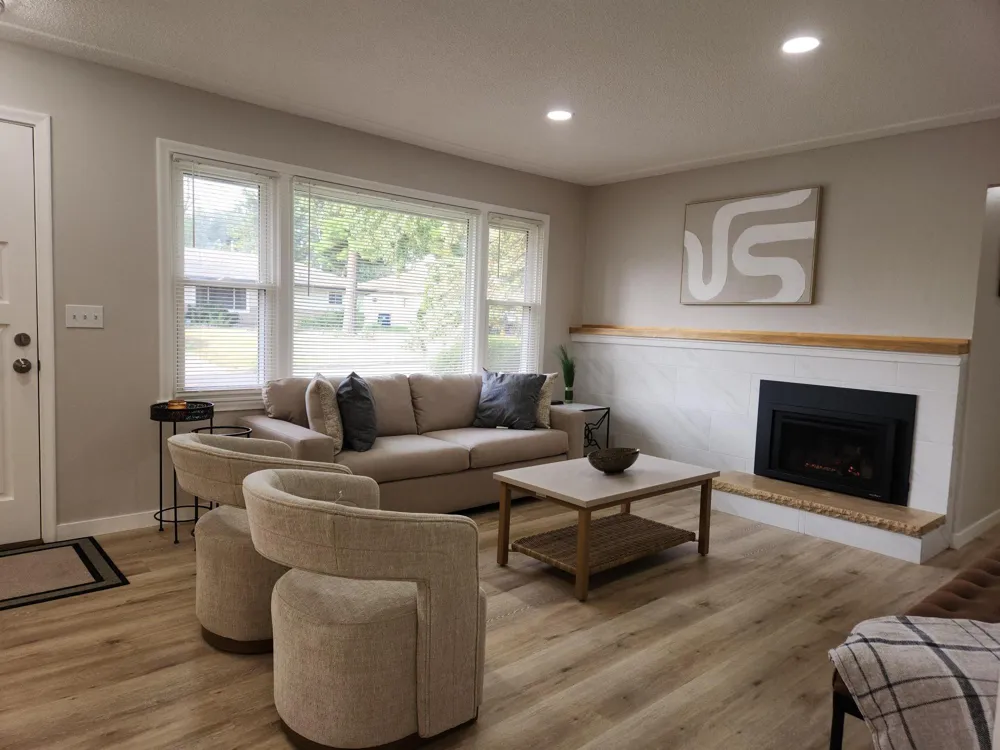 500 Bennett Drive NE Fridley, MN 55432