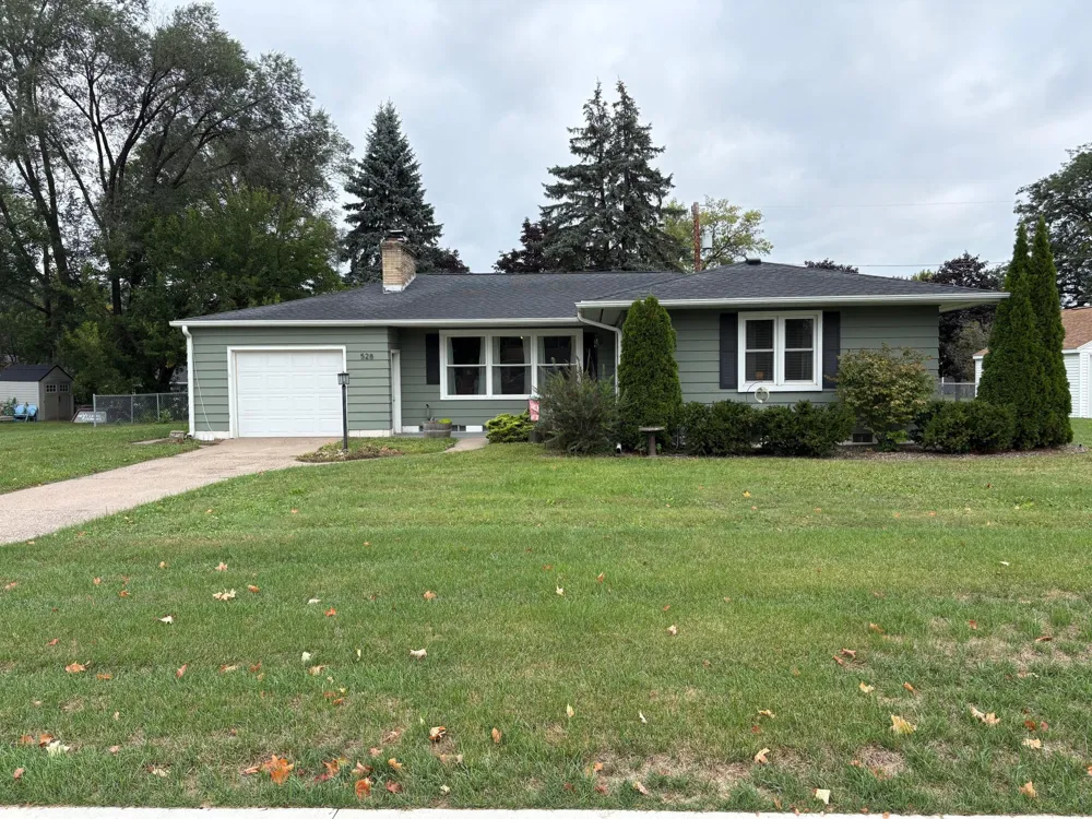 528 S 6th Street La Crescent, MN 55947
