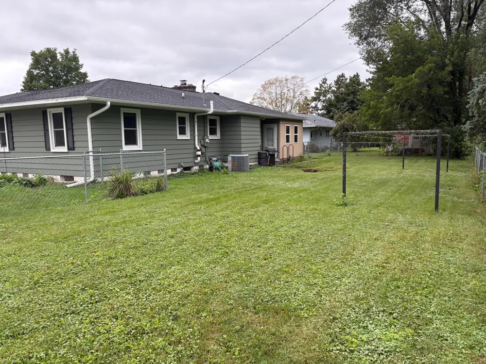 528 S 6th Street La Crescent, MN 55947