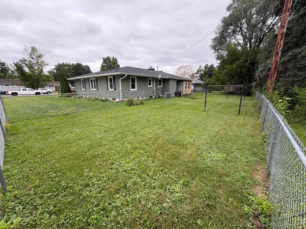 528 S 6th Street La Crescent, MN 55947