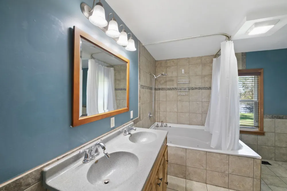 325 Prentice Street S Clayton, WI 54004