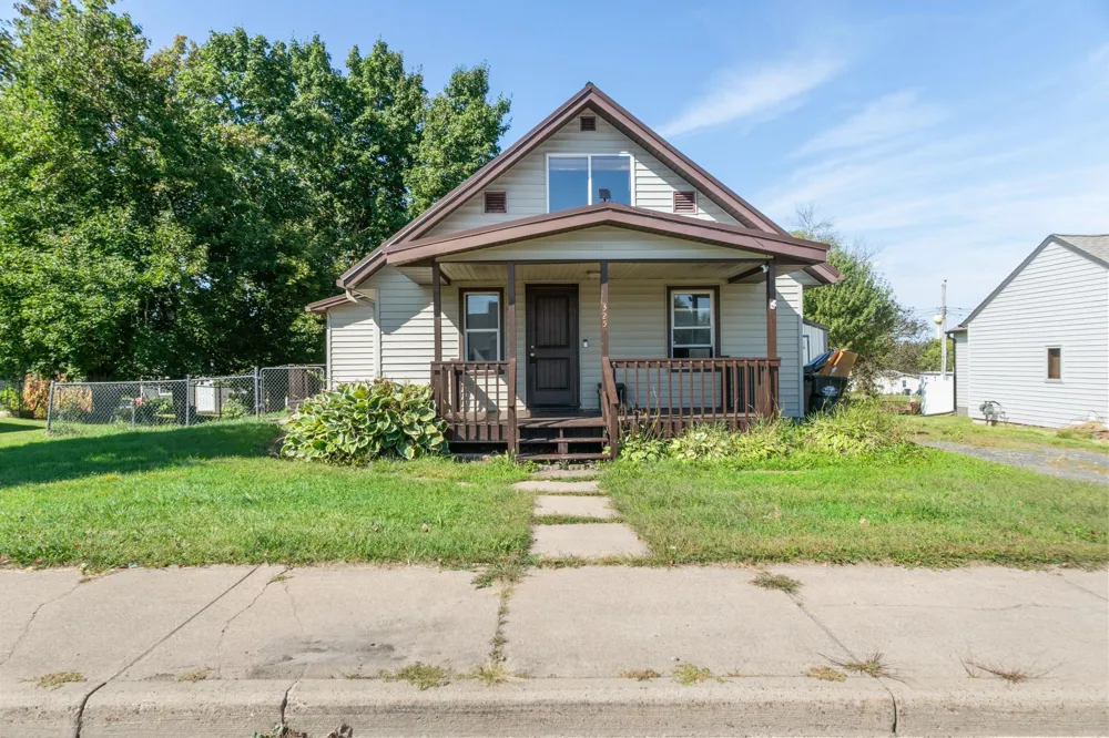 325 Prentice Street S Clayton, WI 54004