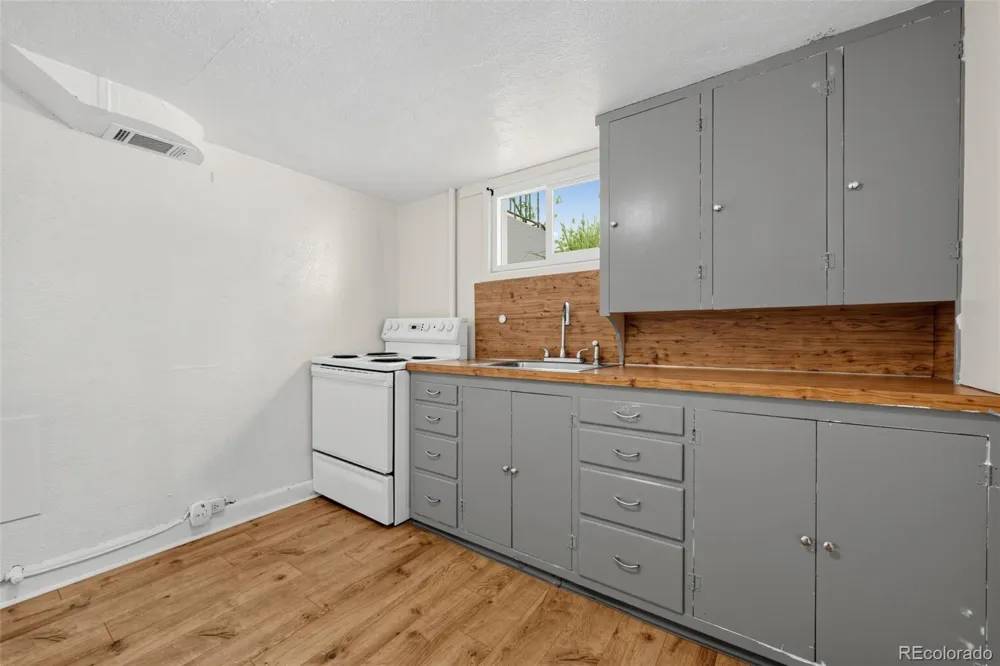 618 16th Street Greeley, CO 80631
