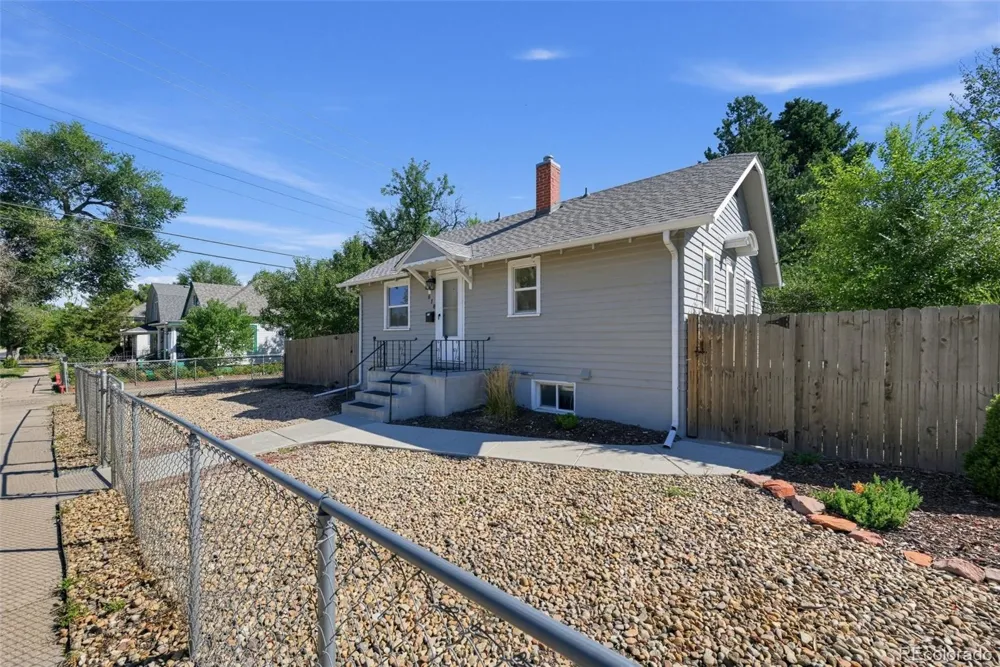 618 16th Street Greeley, CO 80631