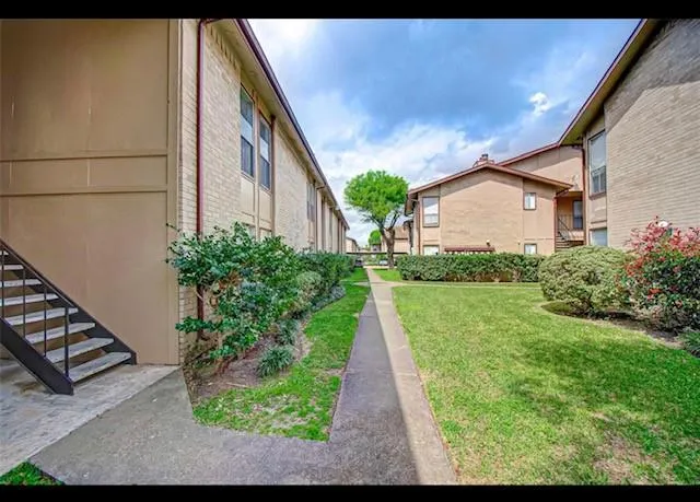 8323 Jorine Drive #8323 Houston, TX 77036