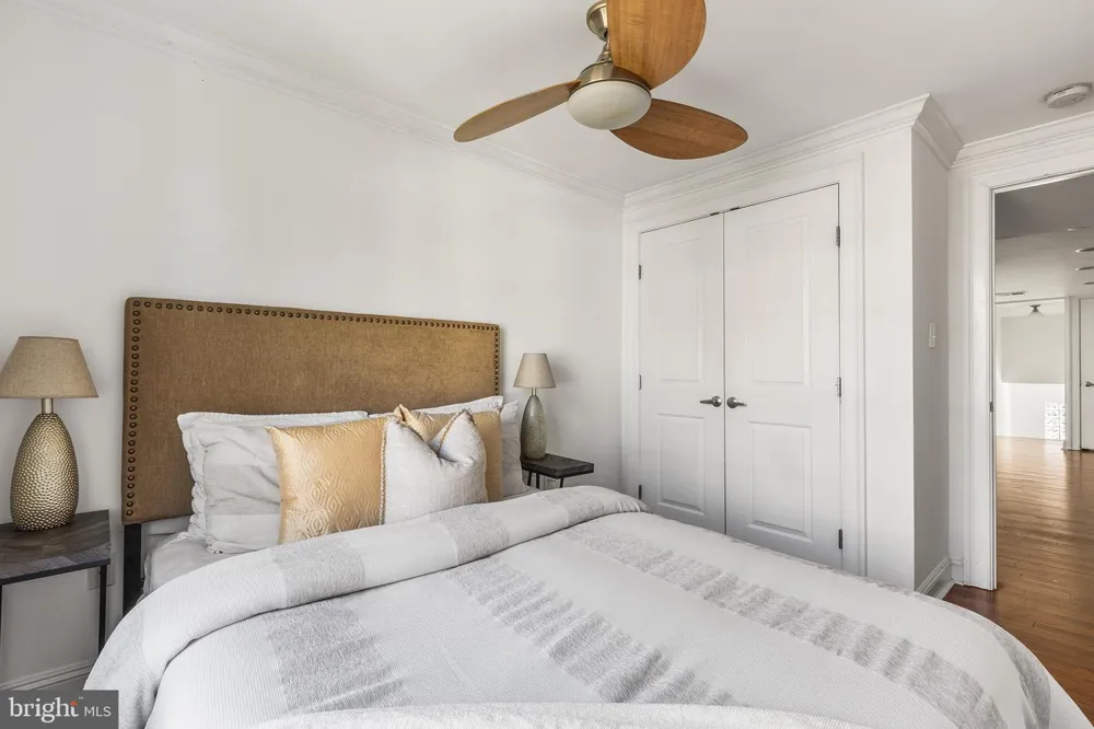 1716 PINE STREET #7 Philadelphia, PA 19103