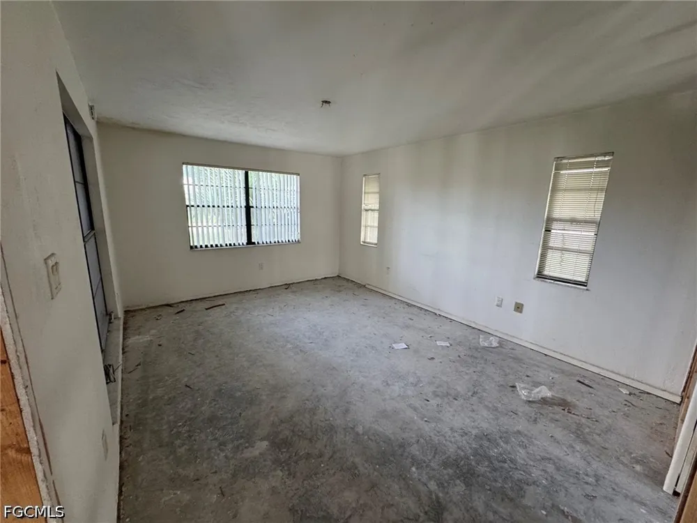 Treehaven Circle Fort Myers, FL 33907