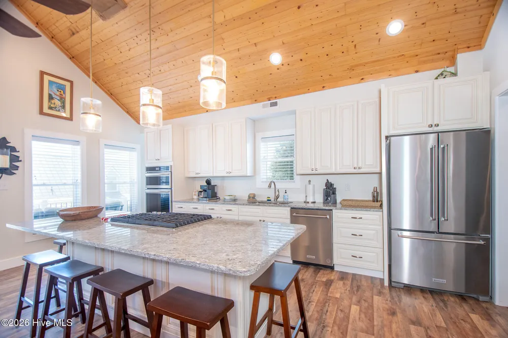 1527 Front Street #B Beaufort, NC 28516