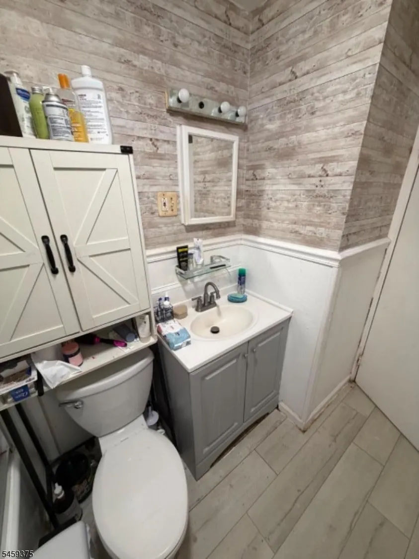 92 Birch St Wharton, NJ 07885