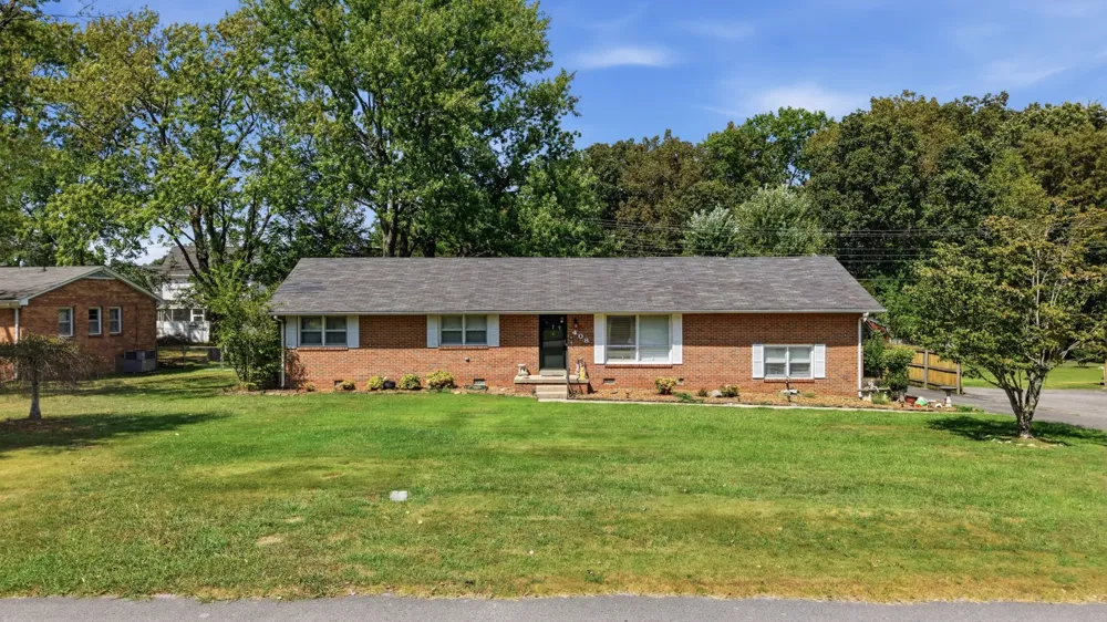 408 Primrose Ave Tullahoma, TN 37388