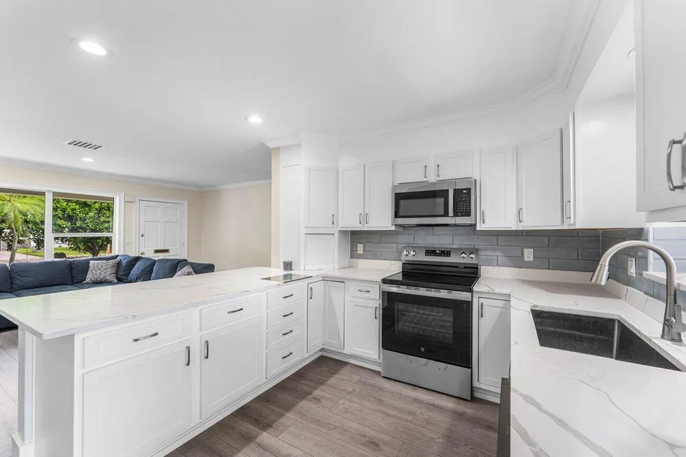 638 Shore Drive Boynton Beach, FL 33435
