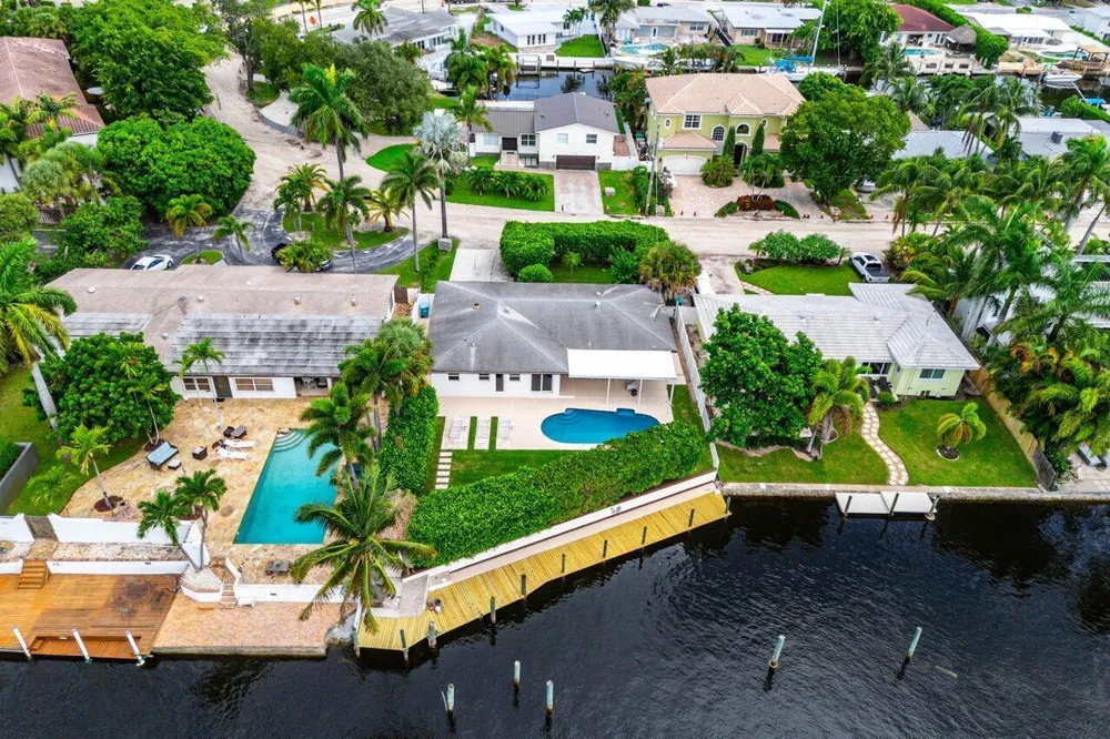 638 Shore Drive Boynton Beach, FL 33435
