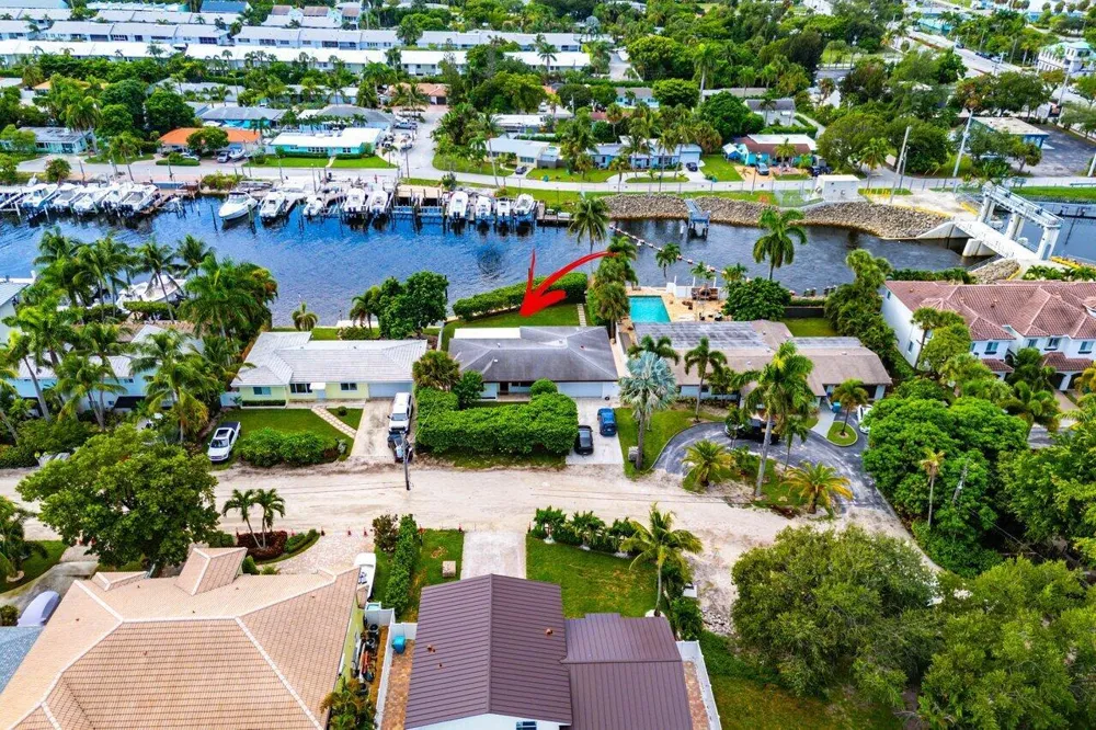 638 Shore Drive Boynton Beach, FL 33435