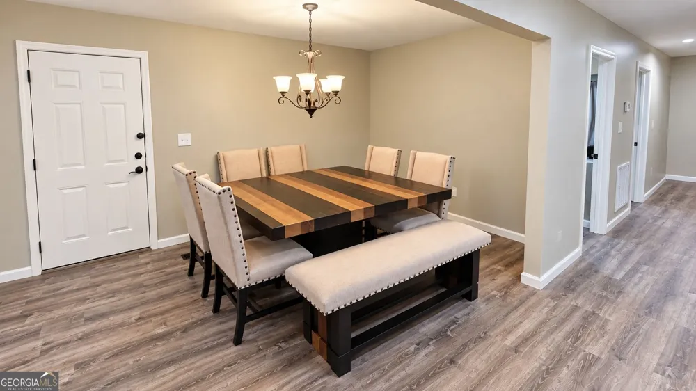 436 Canyon RD Woodbury, GA 30293
