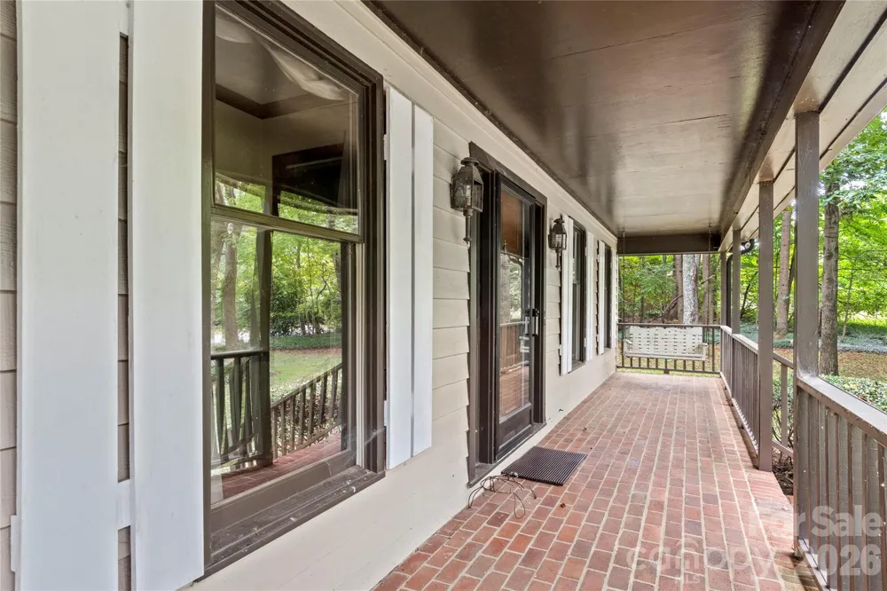 499 Reigate Drive Kernersville, NC 27284