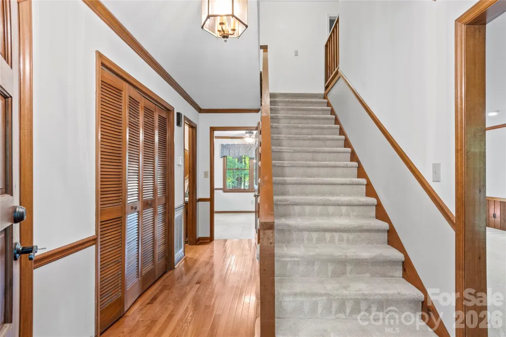 499 Reigate Drive Kernersville, NC 27284