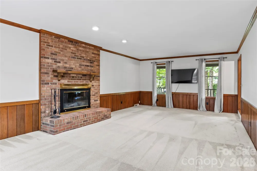 499 Reigate Drive Kernersville, NC 27284
