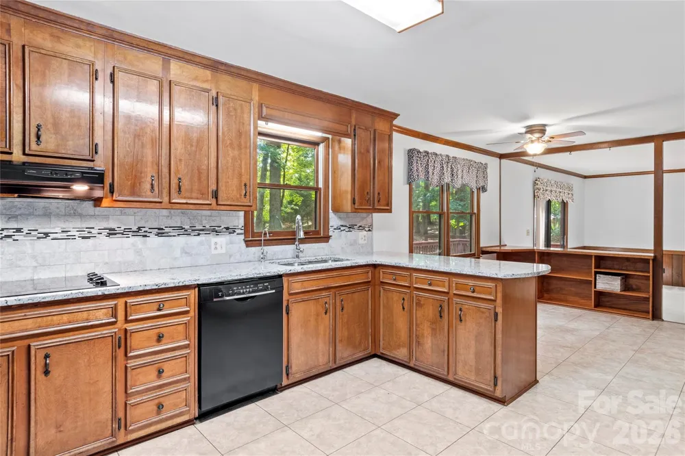 499 Reigate Drive Kernersville, NC 27284