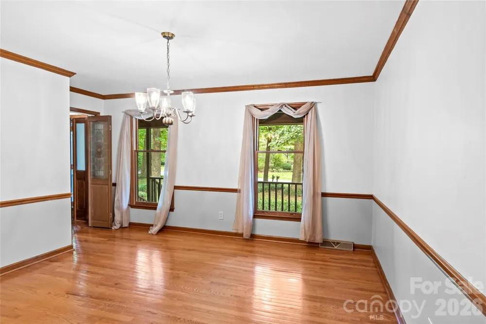 499 Reigate Drive Kernersville, NC 27284