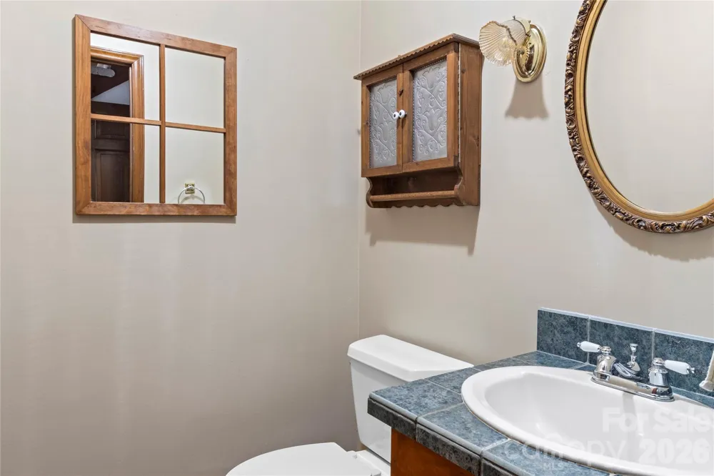 499 Reigate Drive Kernersville, NC 27284