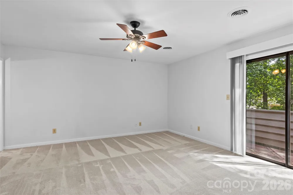 499 Reigate Drive Kernersville, NC 27284
