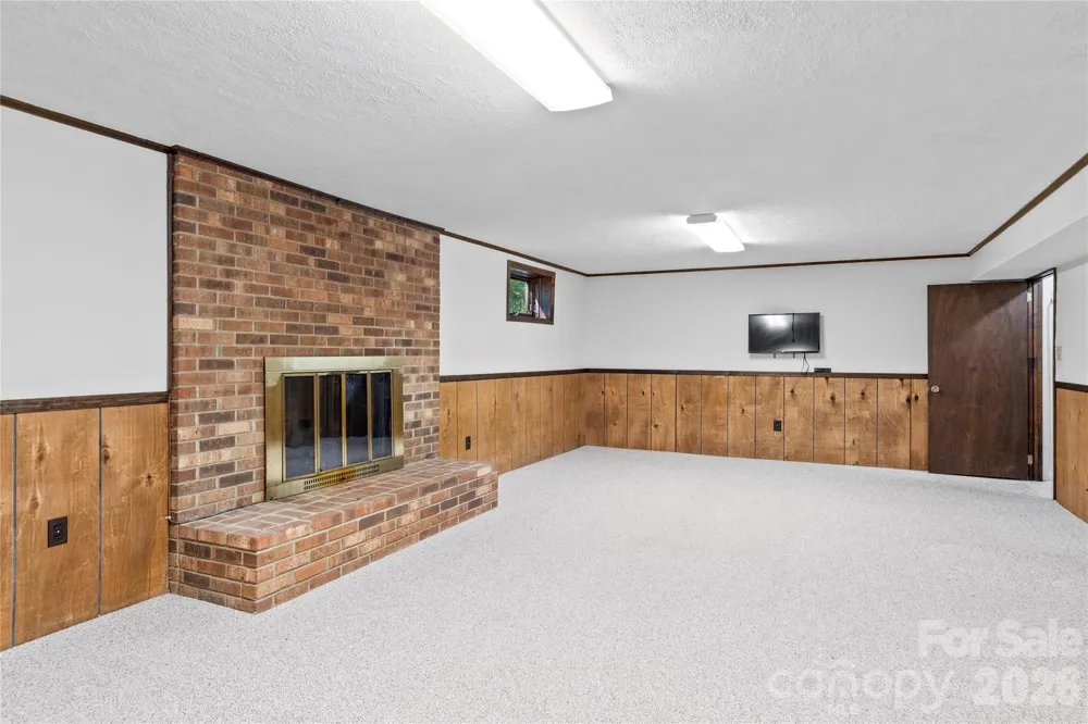 499 Reigate Drive Kernersville, NC 27284