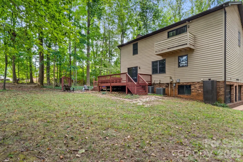 499 Reigate Drive Kernersville, NC 27284